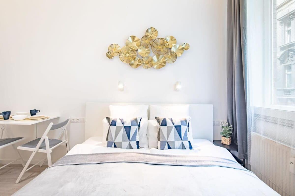 Апартаменты Ultra - New - Comfy